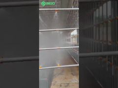 Ti sei mai chiesto come vengono testate le auto per la resistenza alla pioggia? Scopri il sistema di test di simulazione della pioggia!